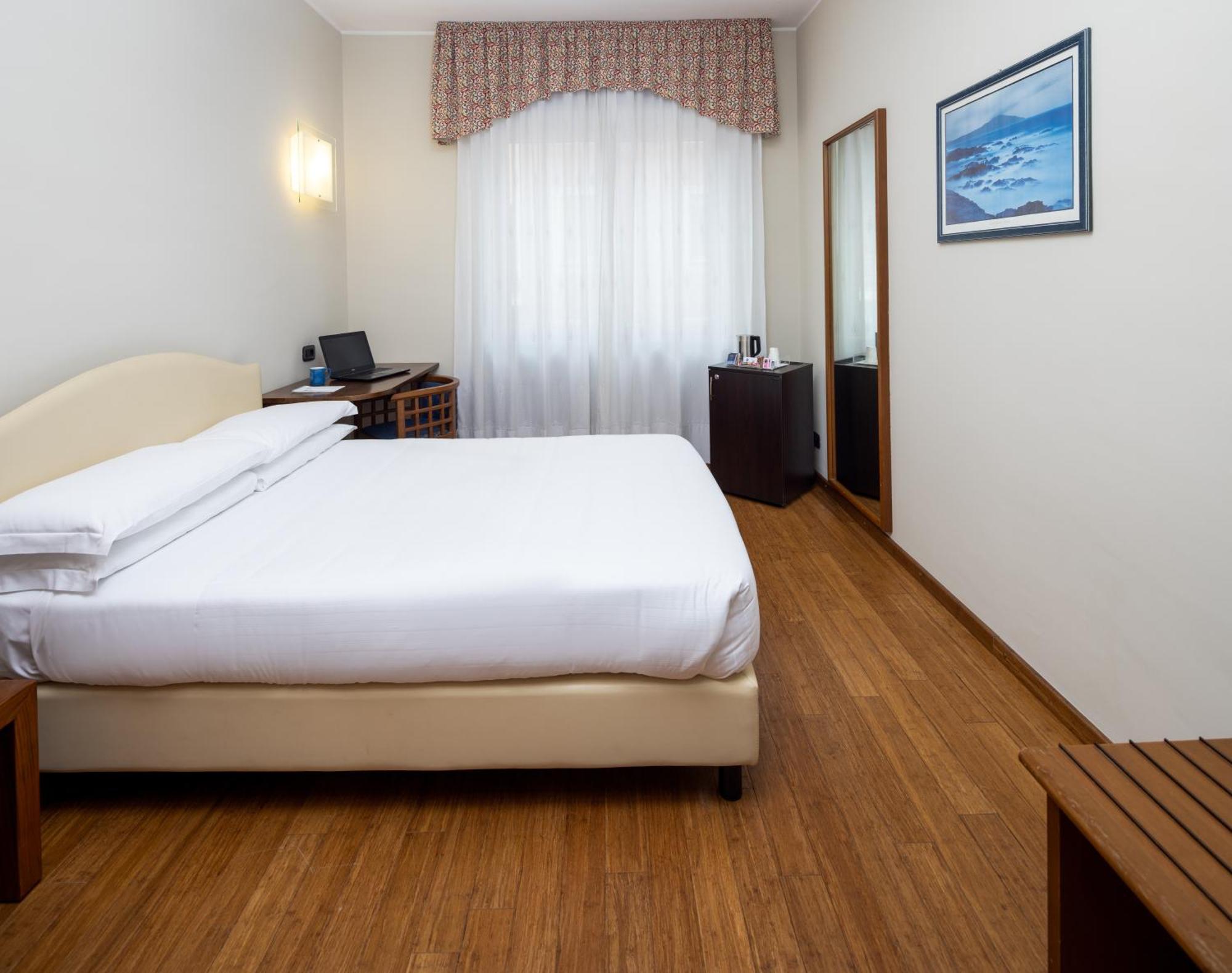 Best Western Hotel Crimea Turin Extérieur photo