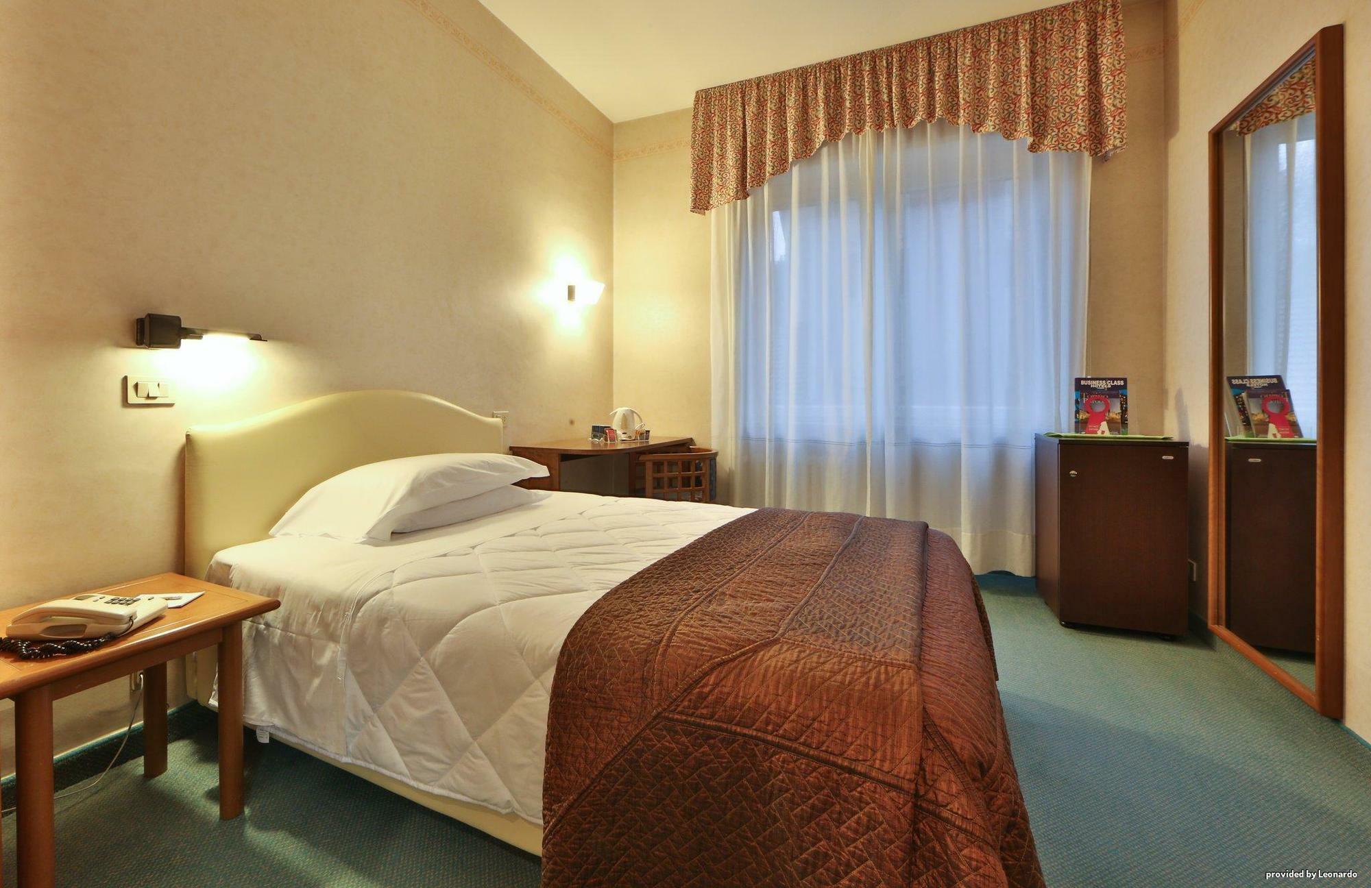 Best Western Hotel Crimea Turin Extérieur photo